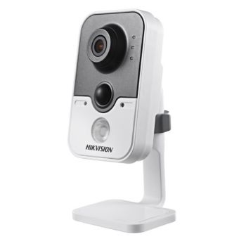 IP камера Hikvision DS-2CD2410F-IW (4 мм)