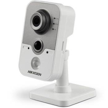 IP камера Hikvision DS-2CD2422FWD-IW (2.8 мм)