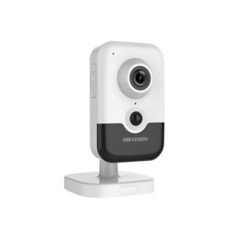 IP камера Hikvision DS-2CD2435FWD-IW