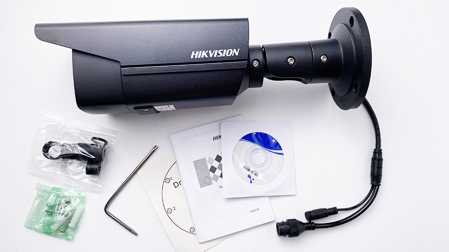 IP видеокамера Hikvision DS-2CD2T83G0-I8 black (4мм)