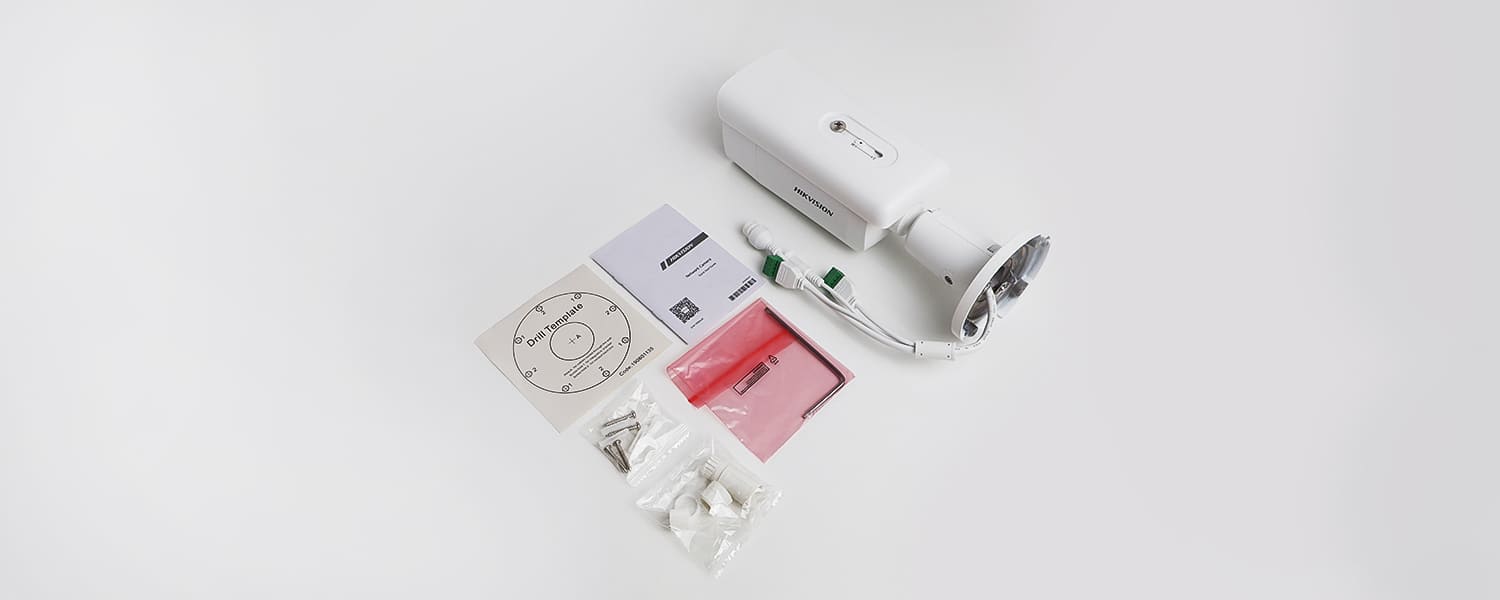 Комплектация камеры Hikvision DS-2CD2683G2-IZS
